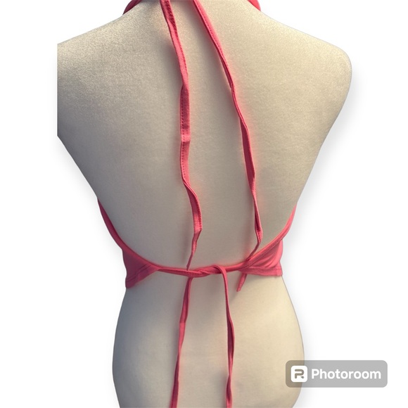 Design by Olivia Women's Sexy Paisley Bandana/Tie dye
Halter Top - Picture 4 of 7